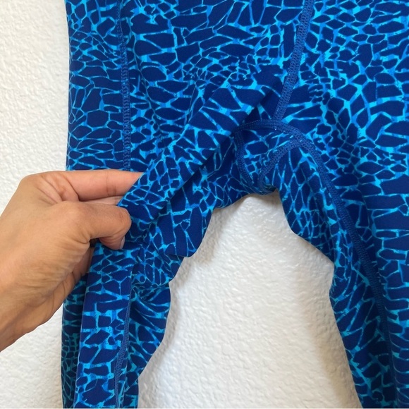 Lululemon- Pure Practice Leggings In Samba Snake- 4 - Picture 6 of 8